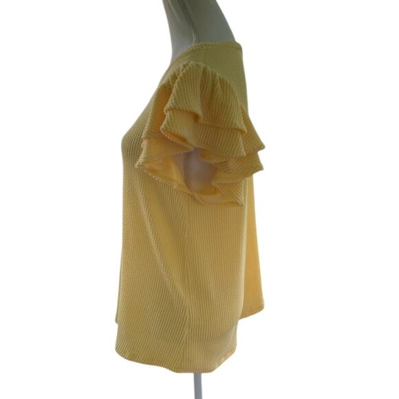 Les Amis Yellow Relax Fit Short Flutter Sleeve Top - Picture 3 of 5